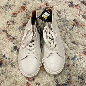 Autograph White Sneaker